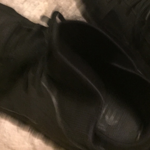 Addidas - Picture 5 of 6